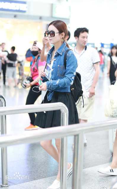 赵丽颖(Zhao Liying)生活照性感图片壁纸