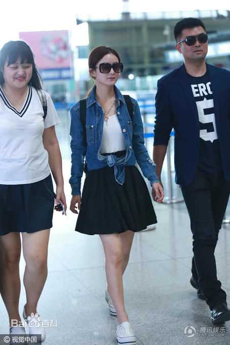 赵丽颖(Zhao Liying)生活照性感图片壁纸