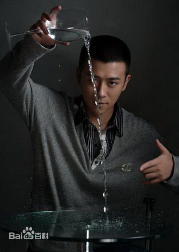 最优质林雨申生活照