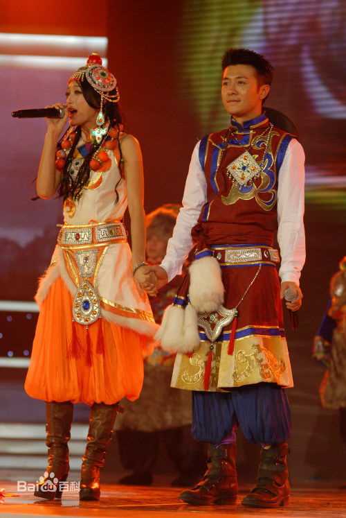 林雨申合照壁纸壁纸