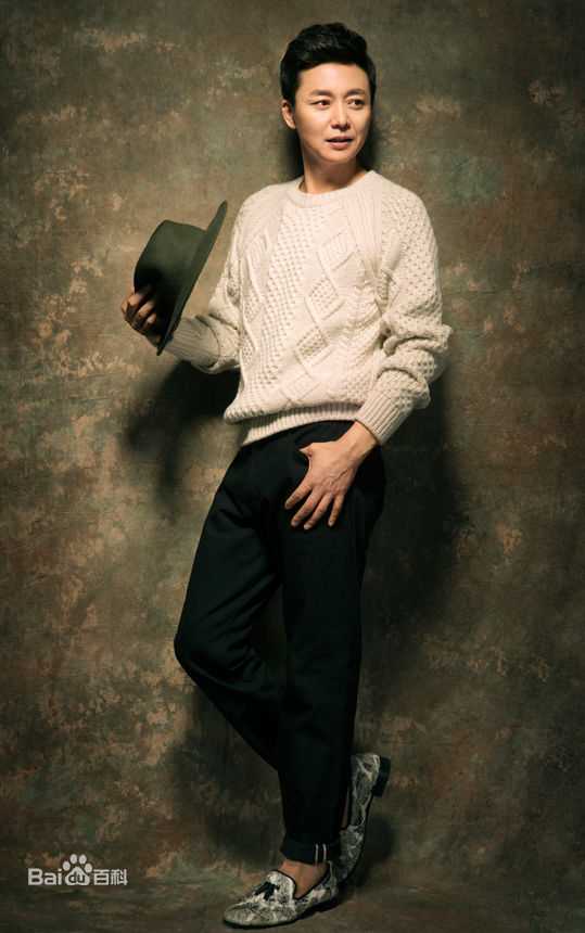 刘奕君(Liu Yijun)生活照