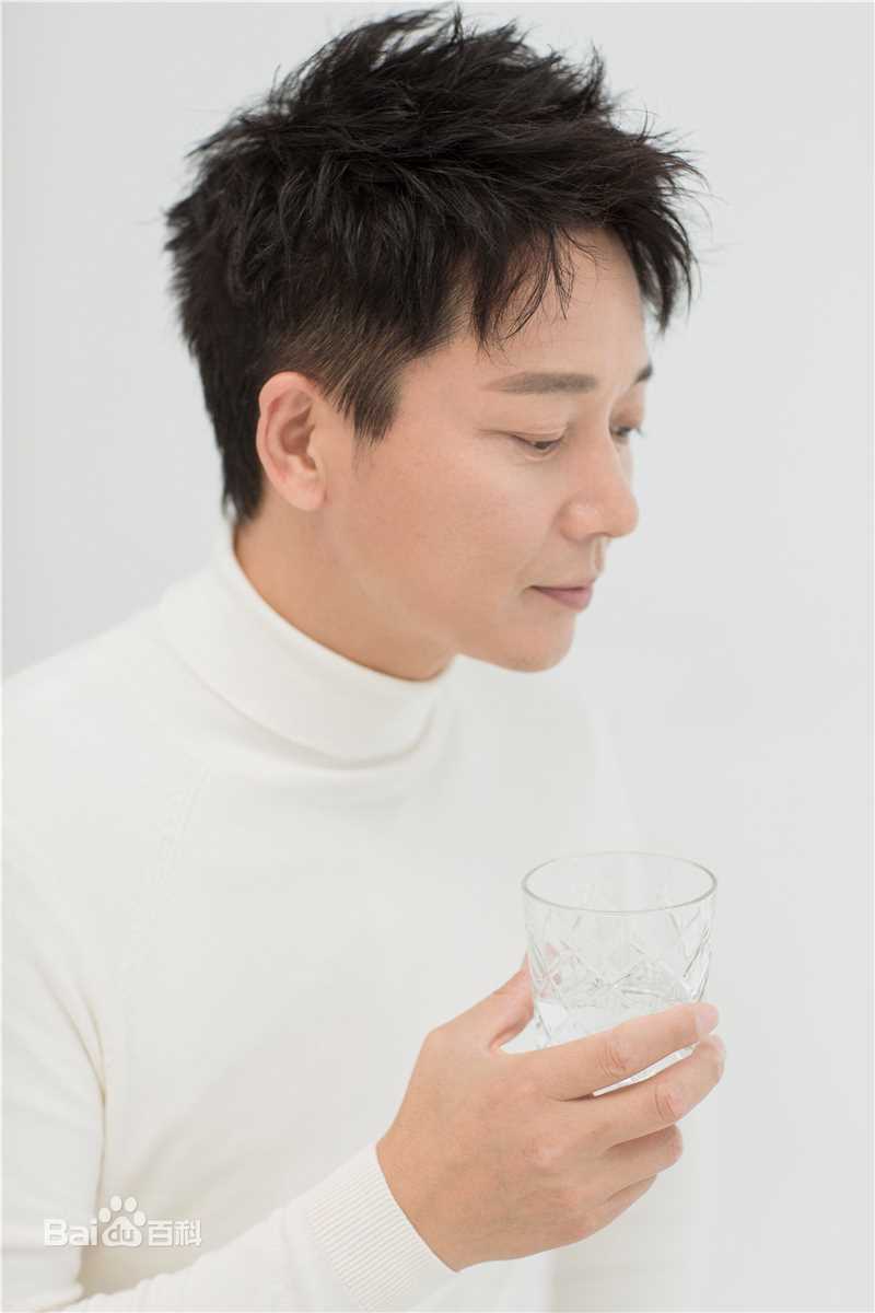 刘奕君(Liu Yijun)最新壁纸