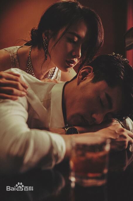 李梦(vivien)时尚芭莎、时尚先生素颜照相册