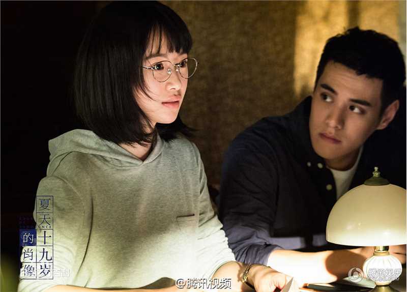 李梦(vivien)夏天十九岁的肖像前后照片