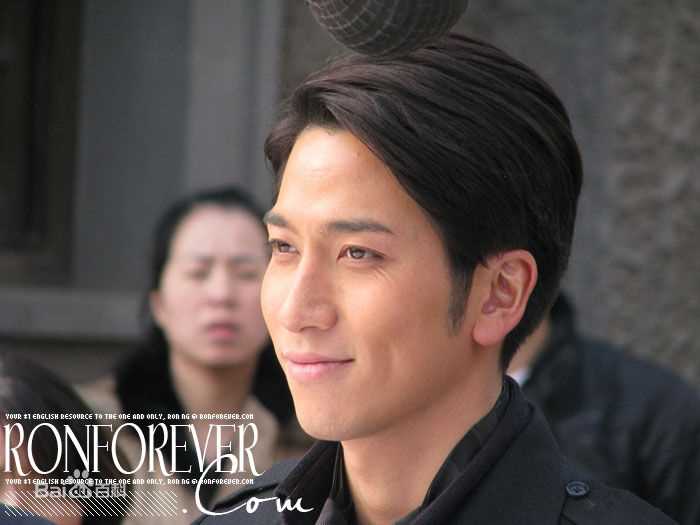 吴卓羲(Ng Cheuk Hai，Ron)在2008《生死谍恋》饰 唐问生中的