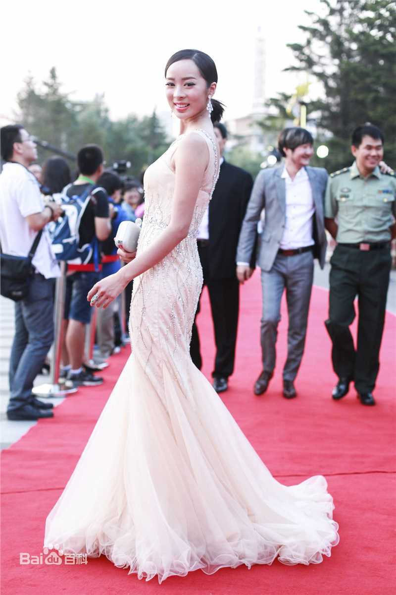 童苡萱(Elena)亮相第12届长春电影节壁纸壁纸