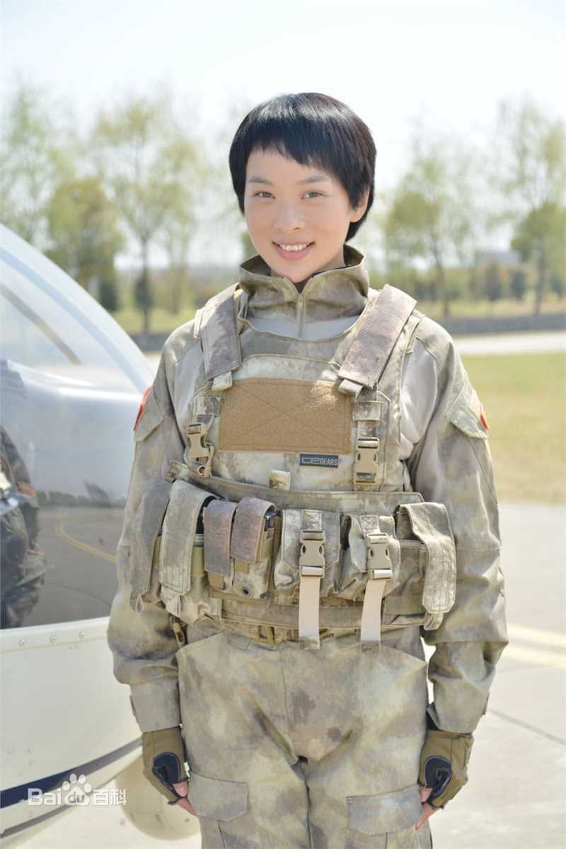 最新童苡萱(Elena)在《特种兵之火凤凰》欧阳倩中的图集