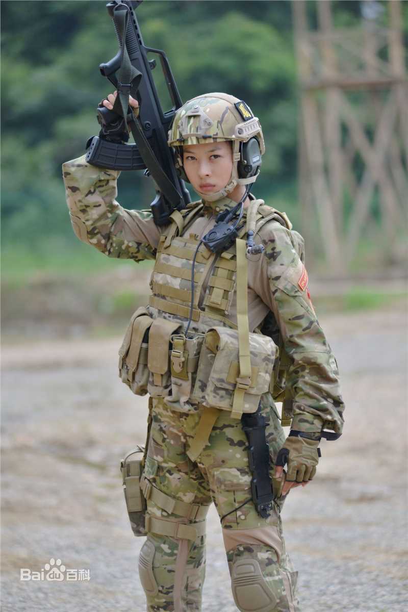 最新童苡萱(Elena)在《特种兵之火凤凰》欧阳倩中的图集