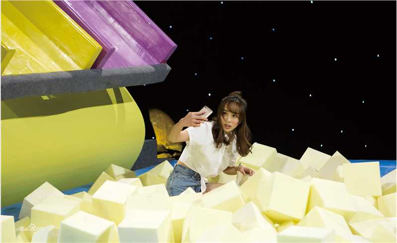 童苡萱(Elena)综艺节目壁纸壁纸