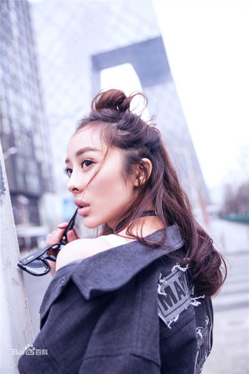 童苡萱(Elena)街拍图册