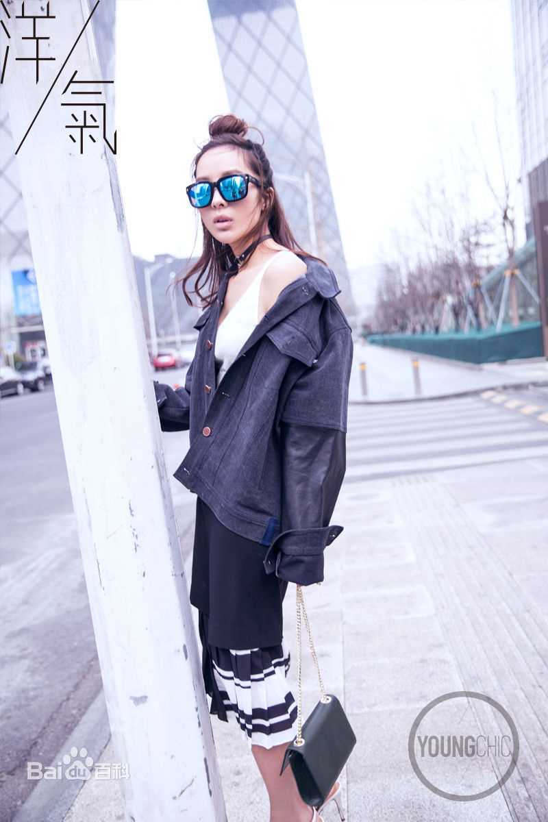 童苡萱(Elena)街拍图册