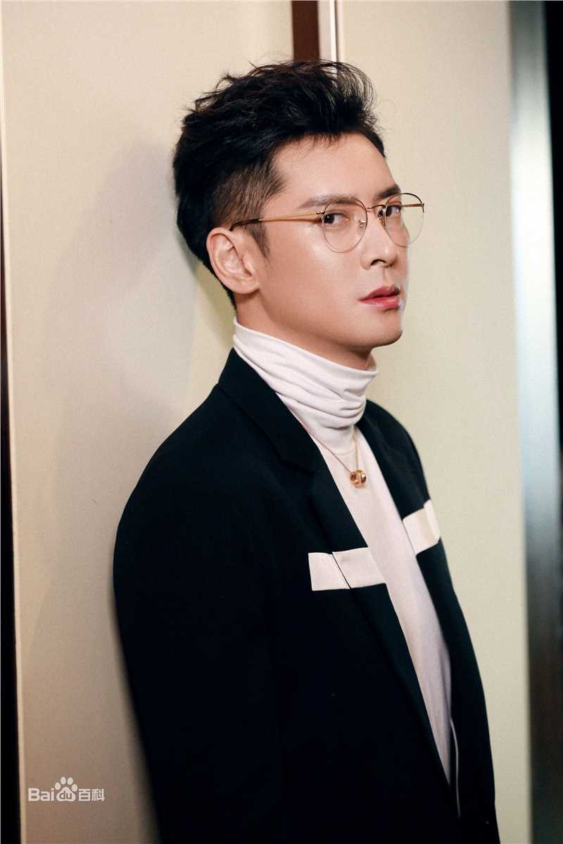 韩栋(Han Dong)秀场LOOK图册