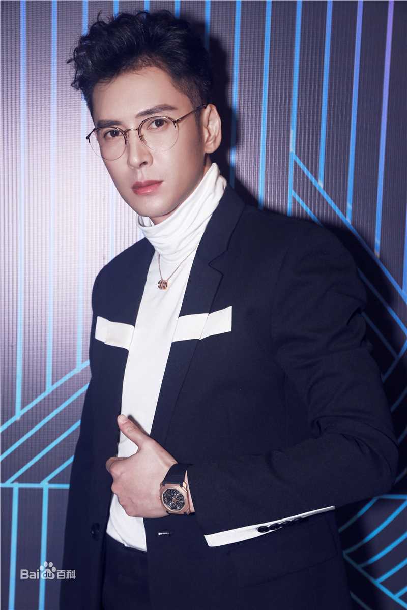 韩栋(Han Dong)秀场LOOK图册