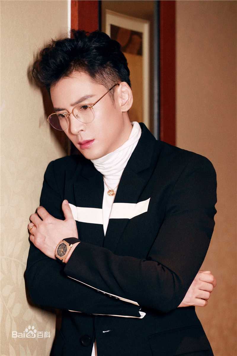 韩栋(Han Dong)秀场LOOK图册