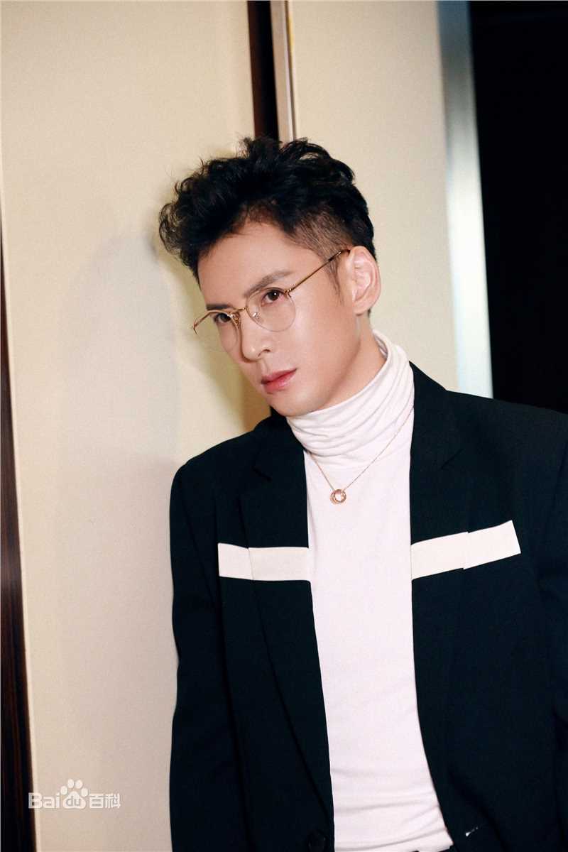 韩栋(Han Dong)秀场LOOK图册