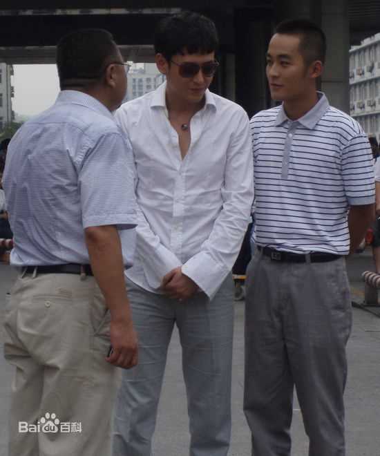 高清韩栋(Han Dong)在《没有承诺的爱》相关图片中的图集