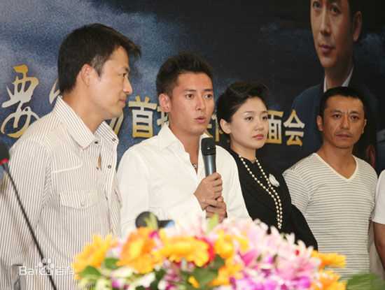 韩栋(Han Dong)活动图片前后照片