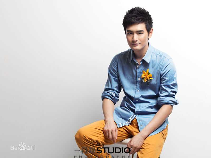 王雨生活照壁纸壁纸