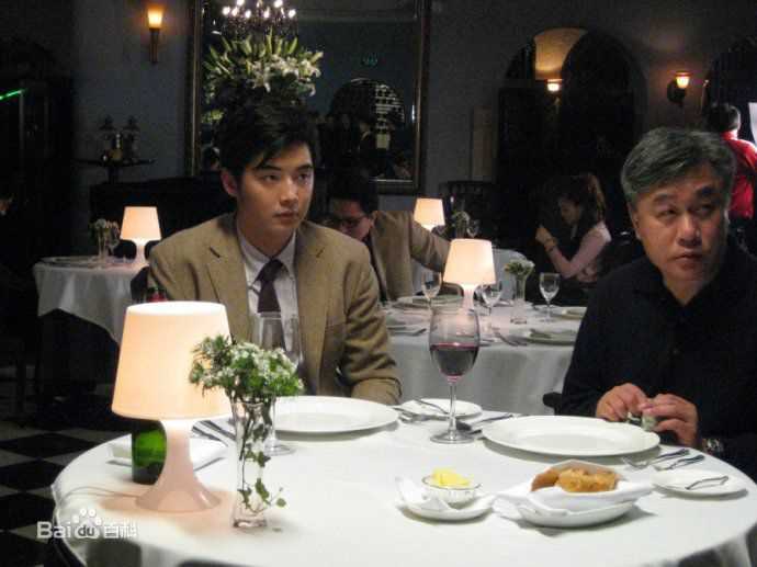 金世佳生活照性感图片图集