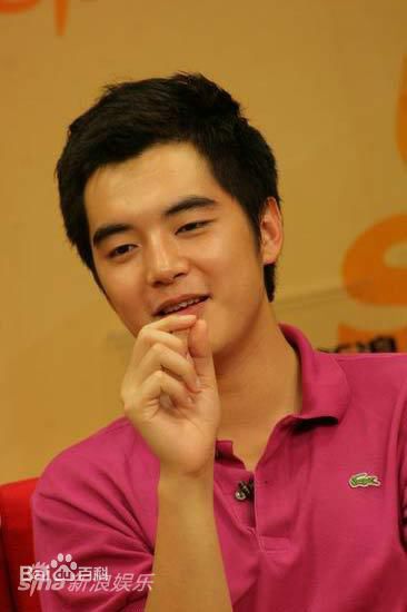 金世佳微博中的照片壁纸壁纸