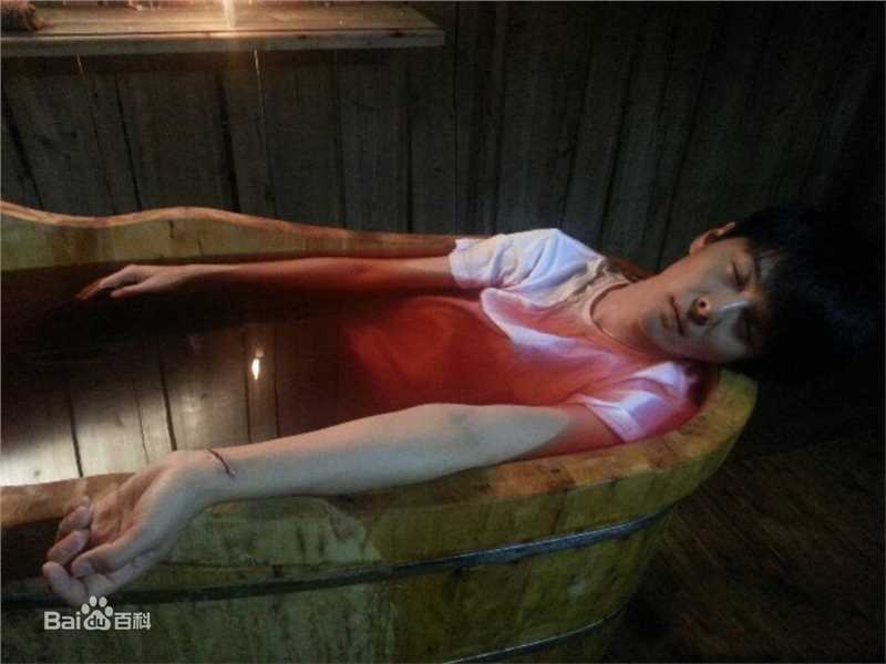 徐海乔(Joe)在《古镇凶灵之巫咒缠身》康凯中的