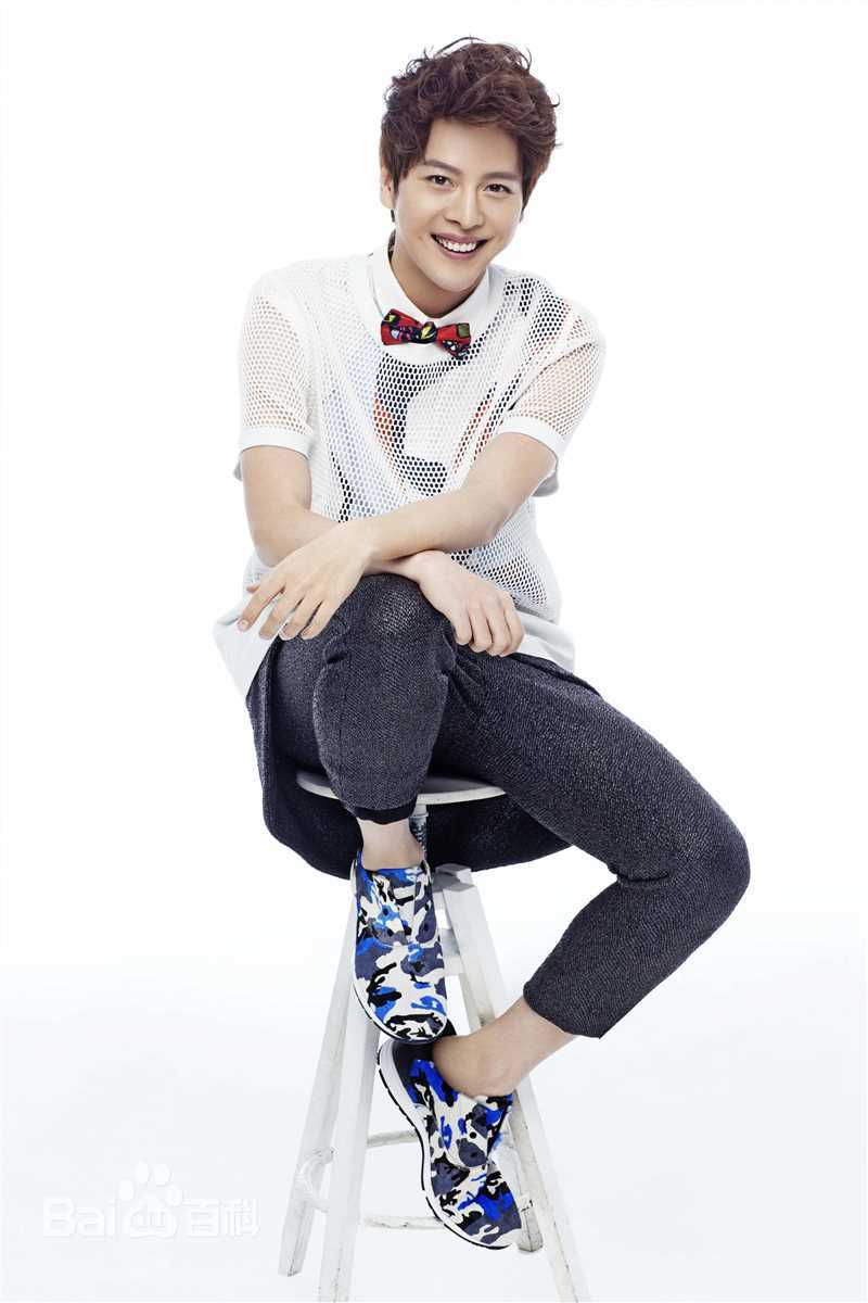 最优质徐海乔(Joe)在《有爱》 2015-03中的相册