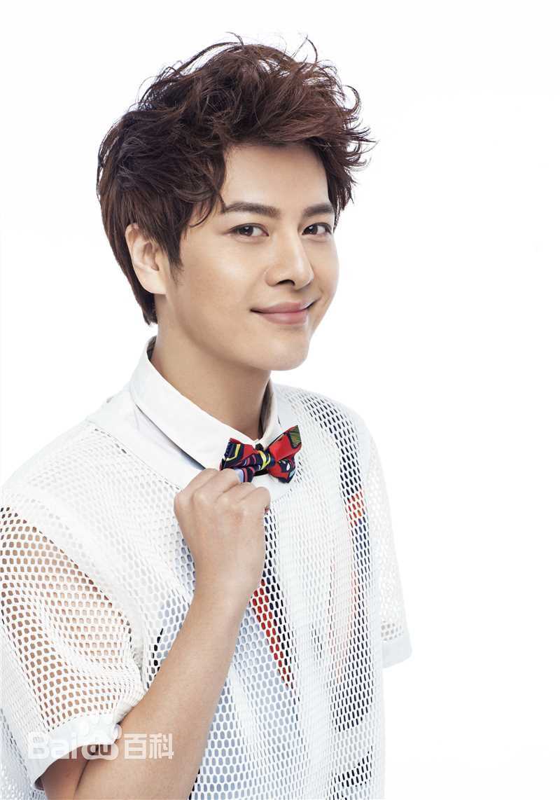 最优质徐海乔(Joe)在《有爱》 2015-03中的相册