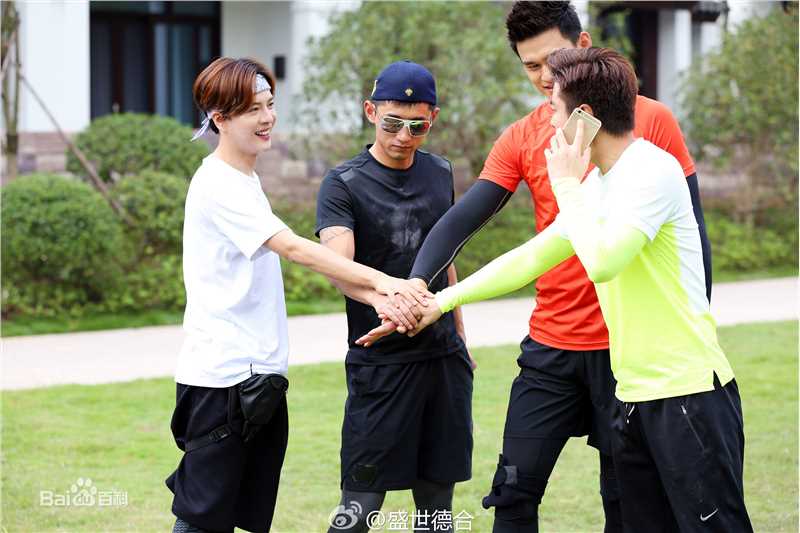 徐海乔(Joe)看你往哪跑图片图集