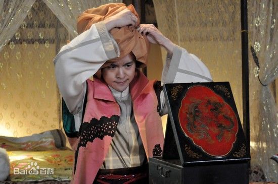 高清徐海乔(Joe)在《春光灿烂猪九妹》西湖剑郎中的图集