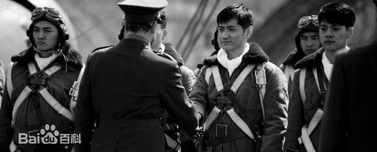 最新徐海乔(Joe)在《血战长空》徐世业中的壁纸