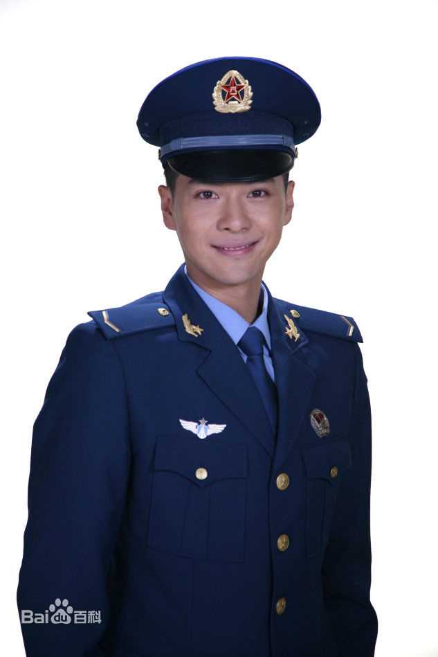 精选徐海乔(Joe)在《大学生士兵的故事》徐帅中的图册