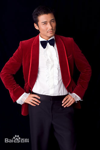 胡兵婚纱代言生活照相册