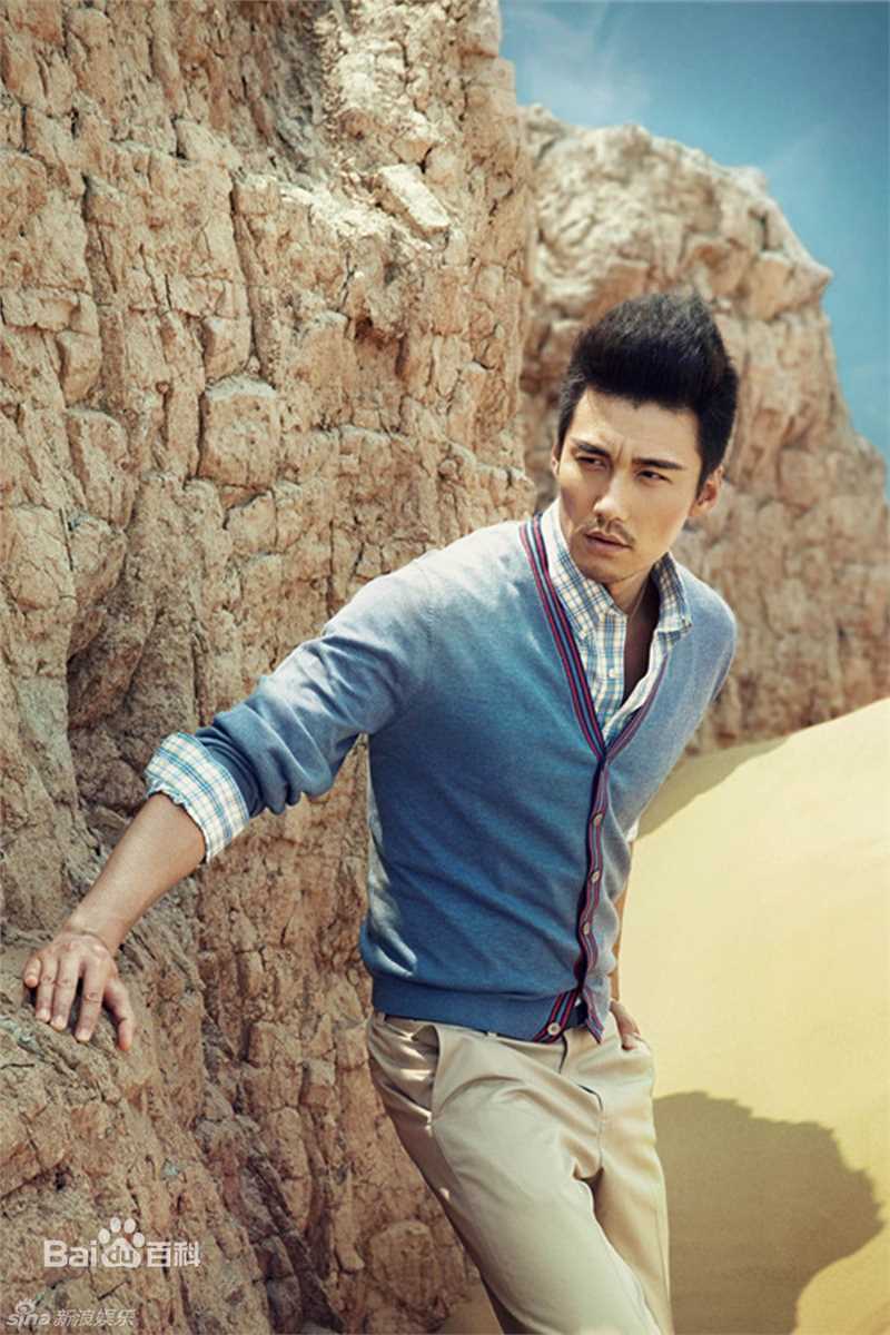 胡兵荧屏照前后照片