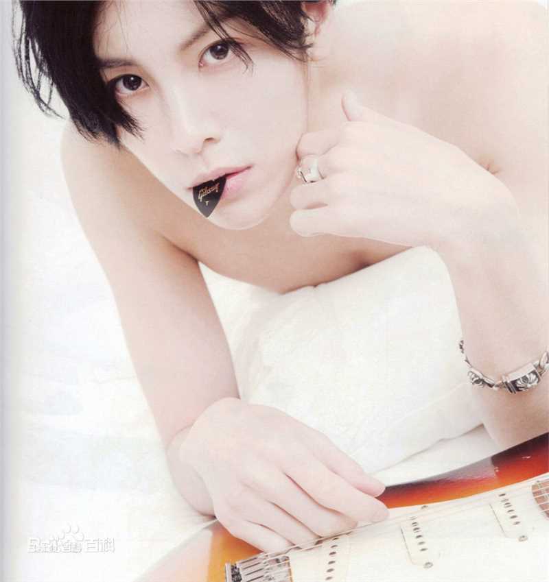 鲁敏宇(ノ·ミヌ、NoMinWoo、Nominue)最全个人及海报照相册