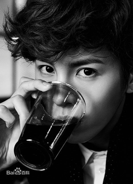 鲁敏宇(ノ·ミヌ、NoMinWoo、Nominue)其他照片图册