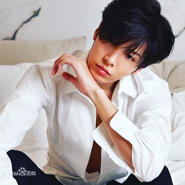 鲁敏宇(ノ·ミヌ、NoMinWoo、Nominue)RIVERIVER10生活照