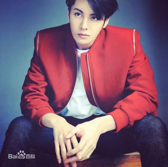 鲁敏宇(ノ·ミヌ、NoMinWoo、Nominue)RIVERIVER10生活照