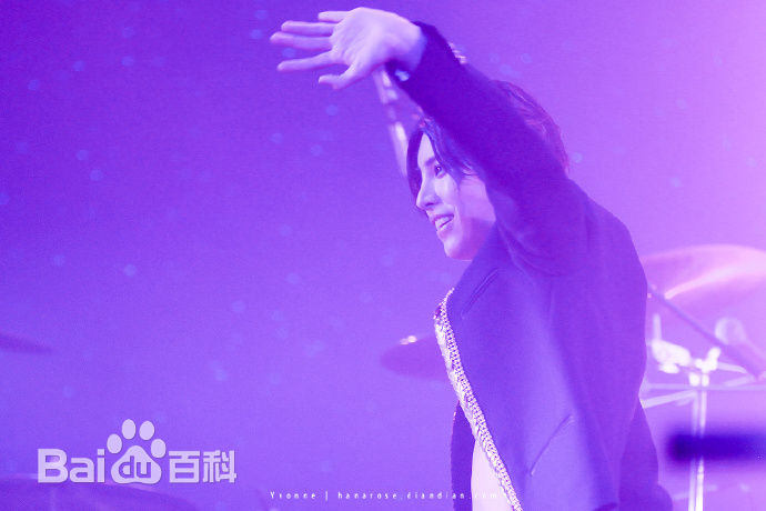 鲁敏宇(ノ·ミヌ、NoMinWoo、Nominue)2016上海演唱会2前后照片