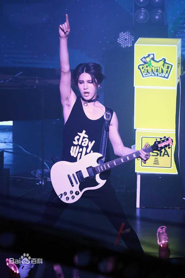 鲁敏宇(ノ·ミヌ、NoMinWoo、Nominue)2016上海演唱会2前后照片