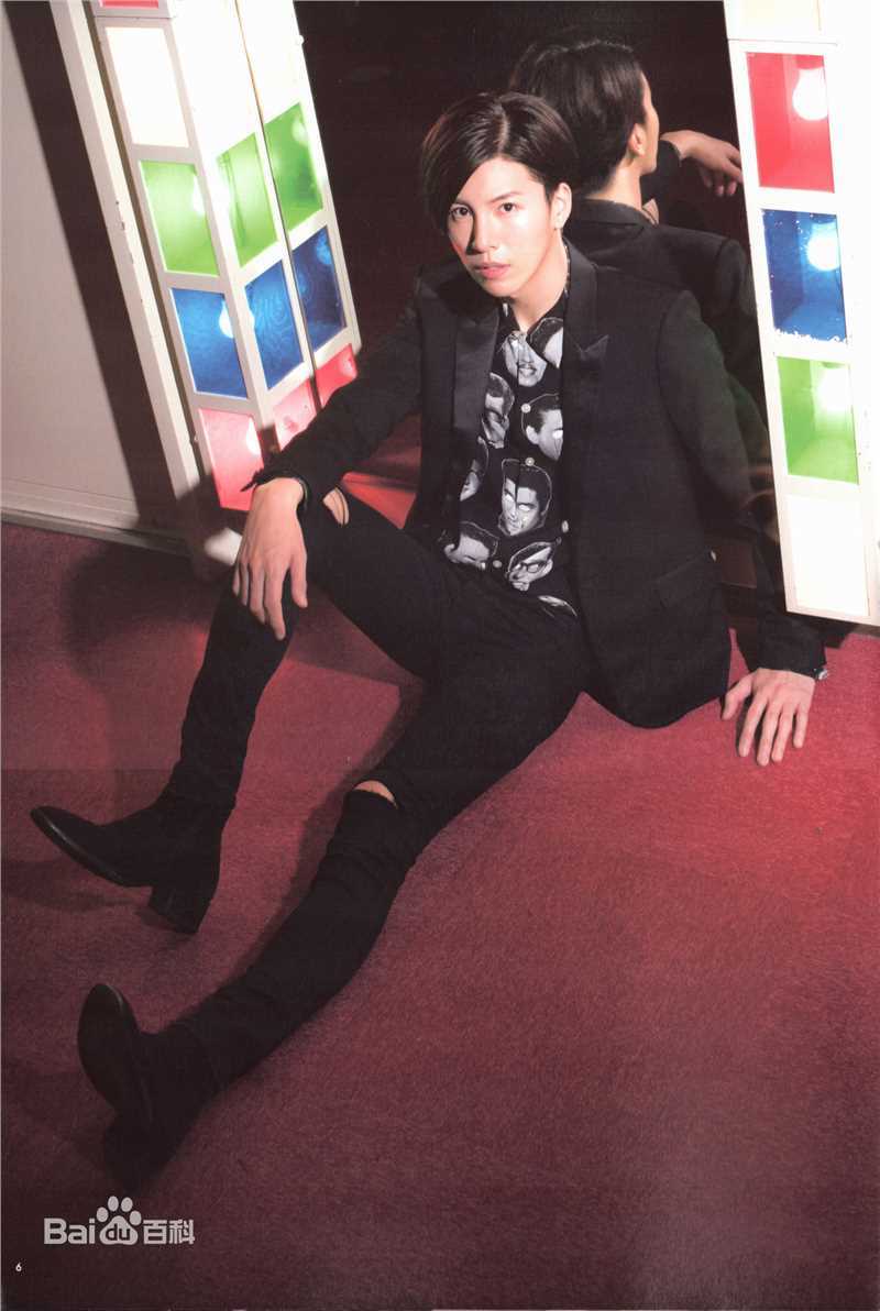 鲁敏宇(ノ·ミヌ、NoMinWoo、Nominue)RIVERIVER性感图片图集