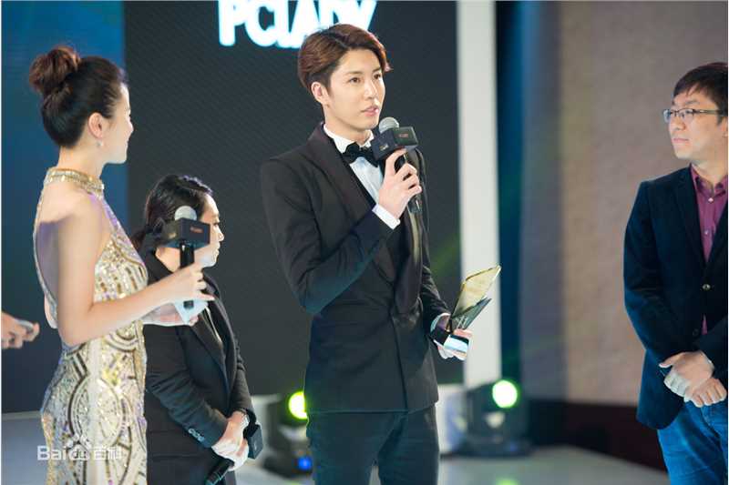 鲁敏宇(ノ·ミヌ、NoMinWoo、Nominue)2015 PCLADY 时尚盛典颁奖典礼前后照片