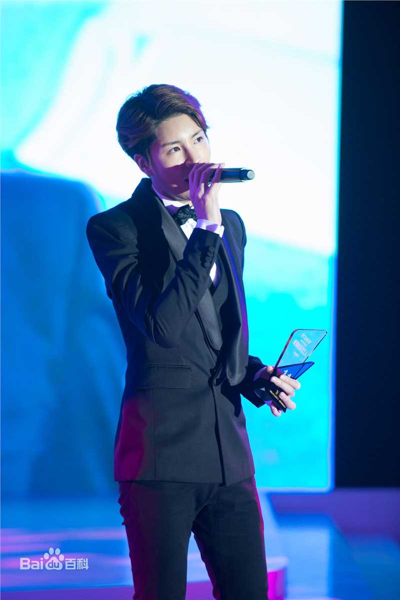 鲁敏宇(ノ·ミヌ、NoMinWoo、Nominue)2015 PCLADY 时尚盛典颁奖典礼前后照片