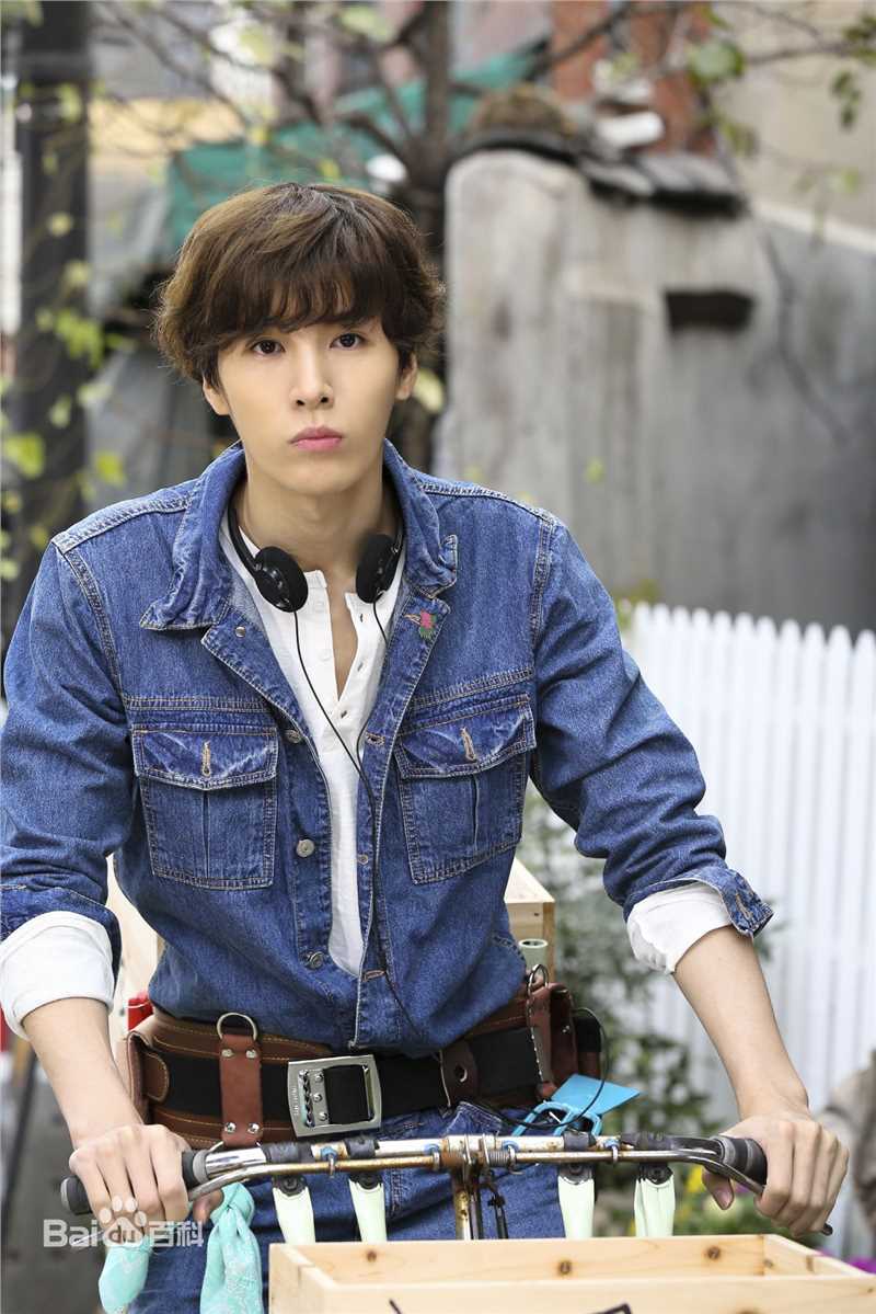 高清鲁敏宇(ノ·ミヌ、NoMinWoo、Nominue)在《我的遗憾男友》饰尹泰云中的图册