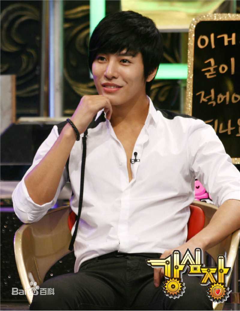 高清鲁敏宇(ノ·ミヌ、NoMinWoo、Nominue)在2010《我的女友是九尾狐》朴东洙中的图册