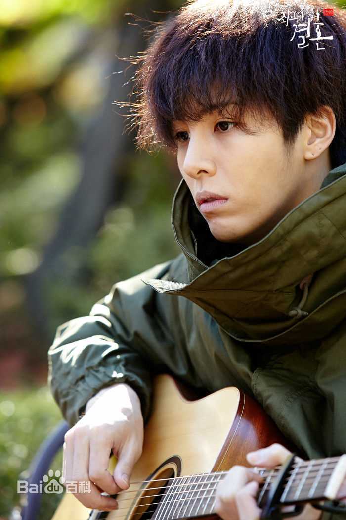 高清鲁敏宇(ノ·ミヌ、NoMinWoo、Nominue)在2014《最佳婚姻》朴泰然中的图集
