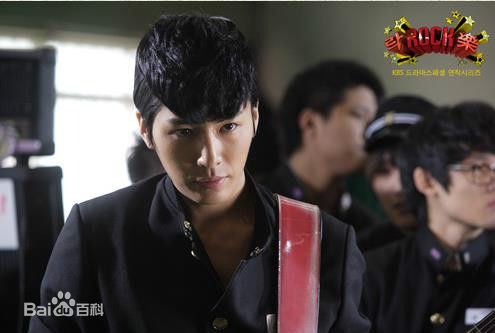 精选鲁敏宇(ノ·ミヌ、NoMinWoo、Nominue)在2010《RockRockRock》金泰元中的图册