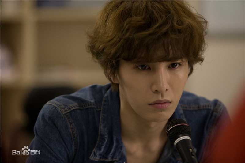 鲁敏宇(ノ·ミヌ、NoMinWoo、Nominue)在2015《我的遗憾男友》尹泰云中的