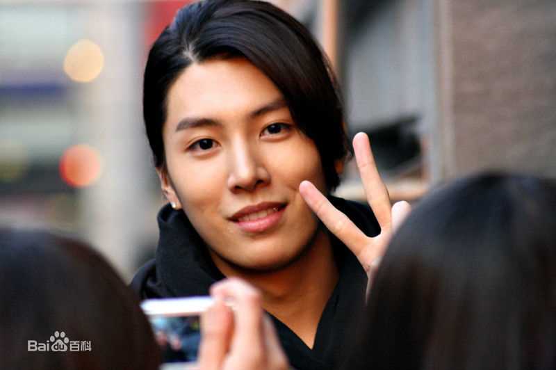 精选鲁敏宇(ノ·ミヌ、NoMinWoo、Nominue)在2010《情迷意面》菲利普中的图册