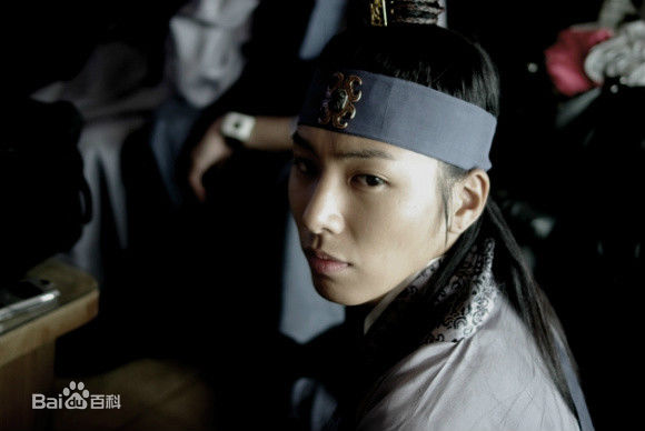 鲁敏宇(ノ·ミヌ、NoMinWoo、Nominue)电影作品前后照片