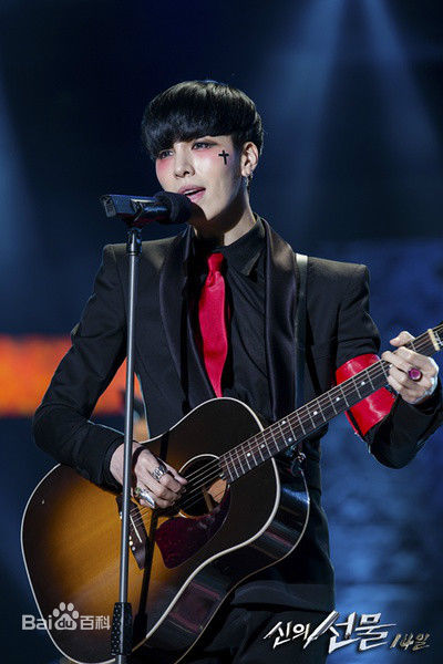 精选鲁敏宇(ノ·ミヌ、NoMinWoo、Nominue)在2014《神的礼物14天》Teo中的图册